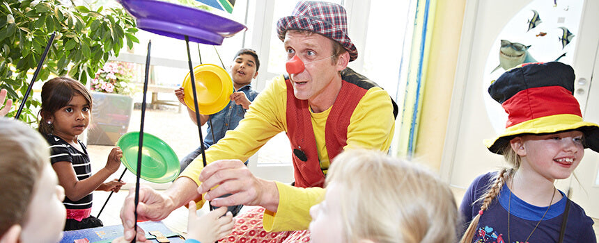 One minute of hospital clowns for sick children in Germany